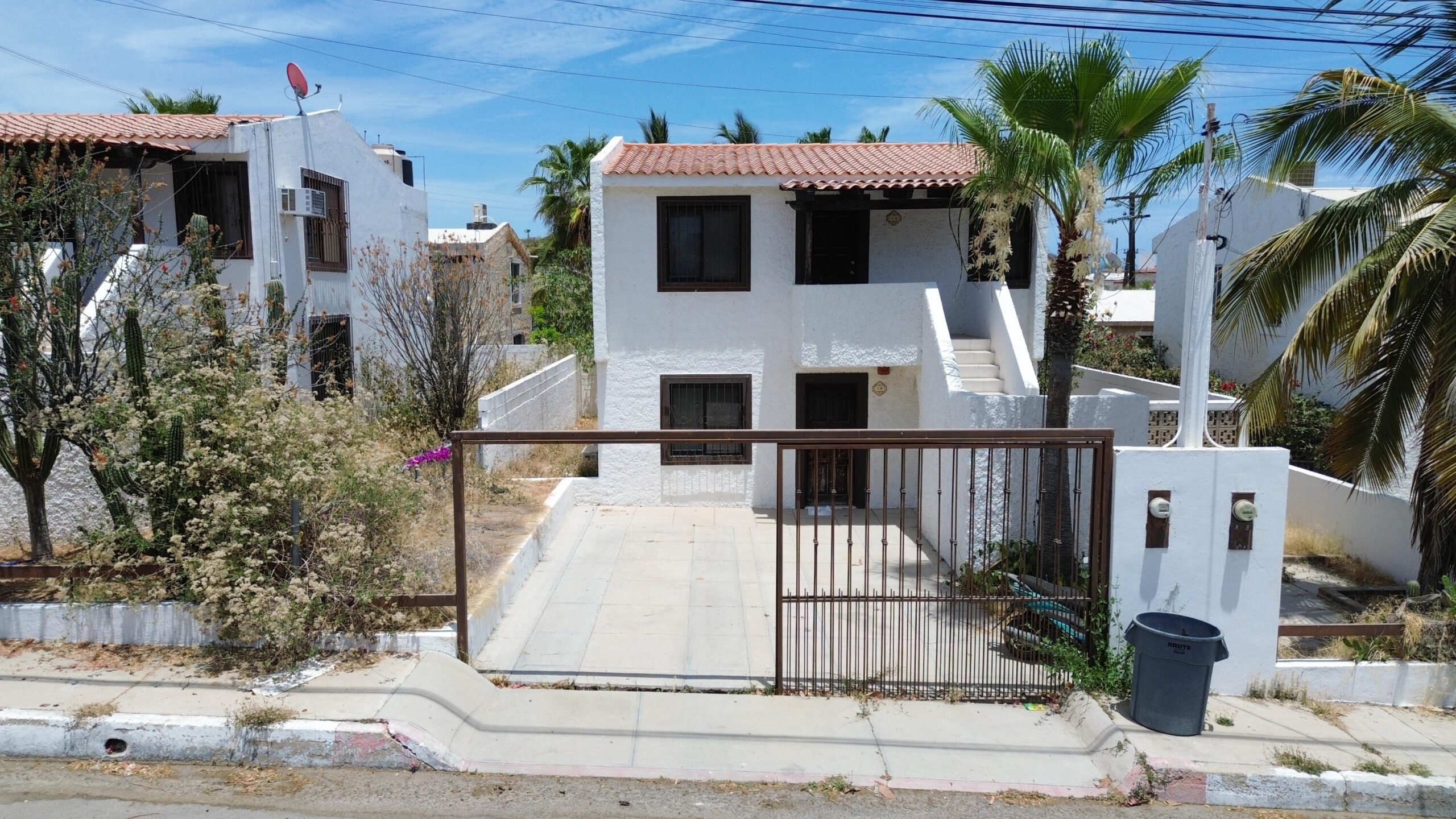 Cabo San Lucas El Tule-Inland:General Pre-construction residence in Rancho Los Tules, Los Cabos. Features 4 bedrooms, each with a full bathroom and walk-in closet, offering privacy and comfort. Enjoy ocean for sale
