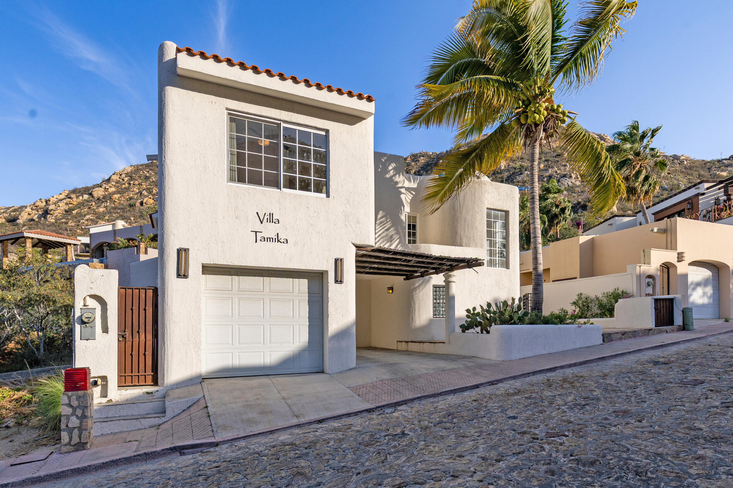 Cabo San Lucas 4 De Marzo Casa Belia Investment Opportunity in the Heart of 4 de MarzoWelcome to Casa Belia, a versatile property located in the heart of the popular Colonia 4 de Marzo neighborhood in Cabo San Lucas. Positioned on a highly visible corner lot, this unique property combines residential comfort with commercial potential, making it an excellent opportunity for homeowners, investors, or entrepreneurs.The property features:* A comfortable main house with a spacious outdoor patio* Separate studio space ideal for guests, rental income, or a private office* Commercial/business area with street exposure* Multiple access points and flexible parking options* Gated perimeter for privacy and security* Large tiled courtyard perfect for entertaining or future improvementsIts strategic cor for sale