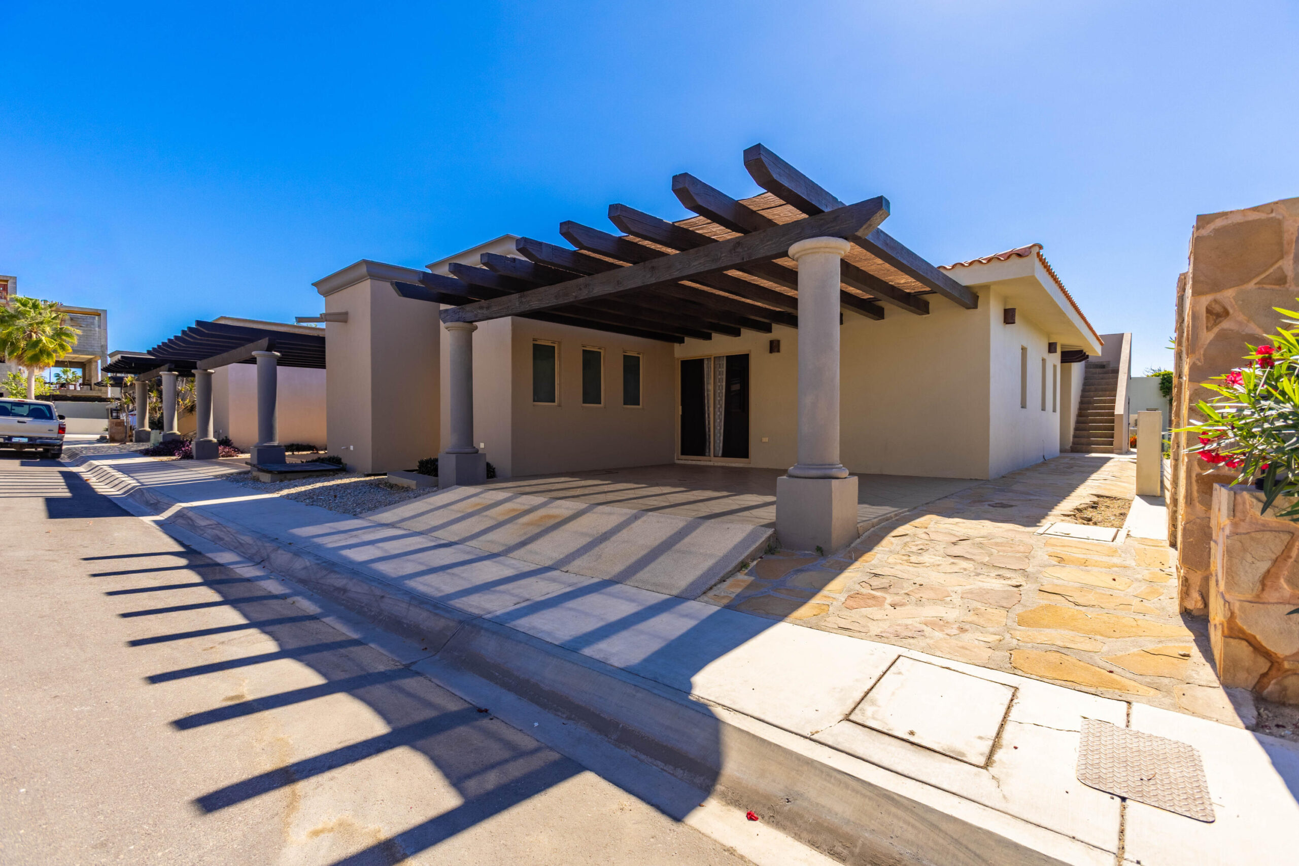 Cabo San Lucas Ventanas Discover effortless coastal living in this beautiful single-level home boasting sweeping rooftop for sale