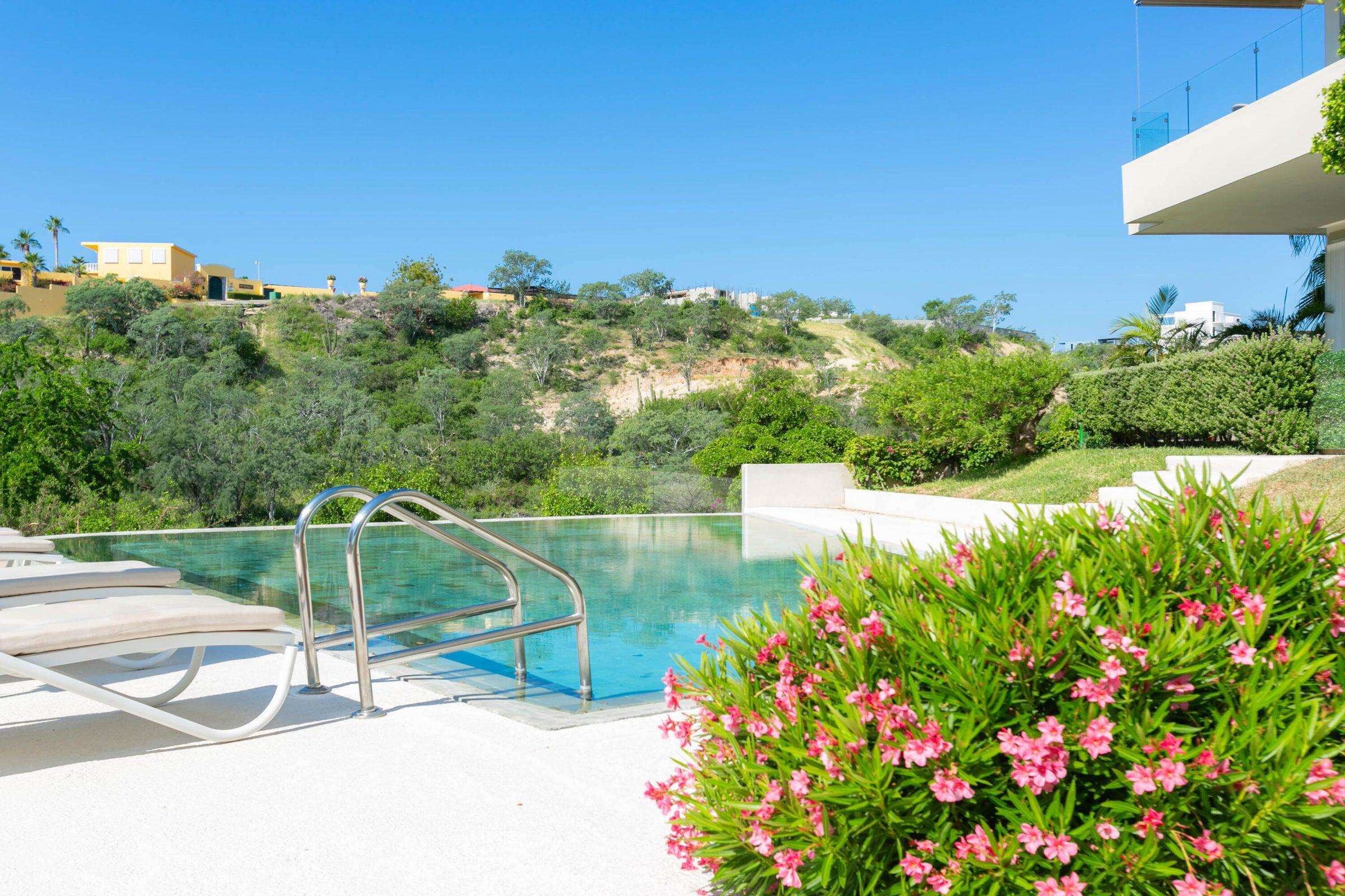 Cabo San Lucas Velamar Best Price in Velamar - Welcome to this Breathtaking upgraded 3 Bedroom 3 bath Velamar Corner Unit located on the 2nd Floor with stunning for sale