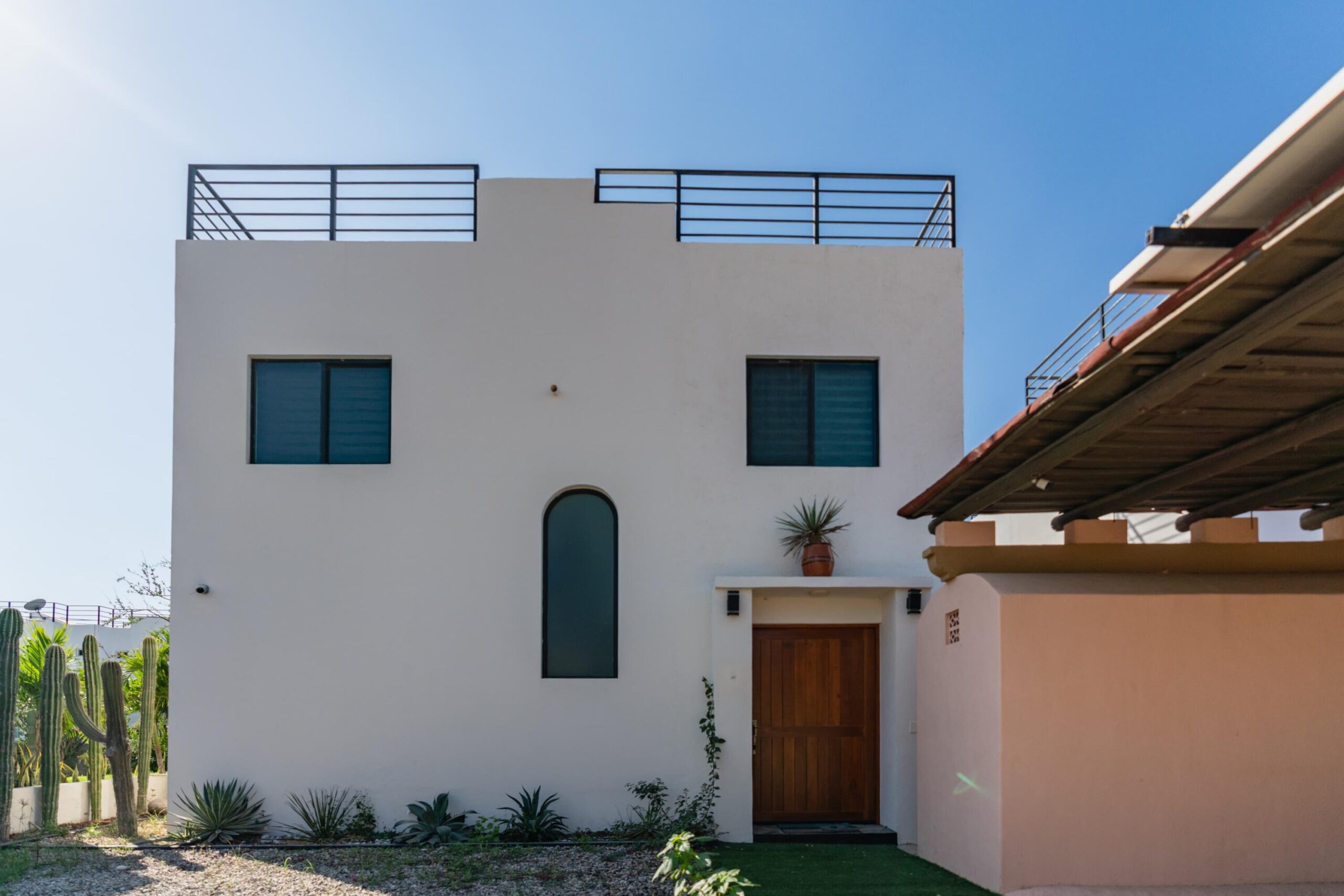 Cabo San Lucas El Tule-Inland:General Pre-construction residence in Rancho Los Tules, Los Cabos. Features 4 bedrooms, each with a full bathroom and walk-in closet, offering privacy and comfort. Enjoy ocean for sale