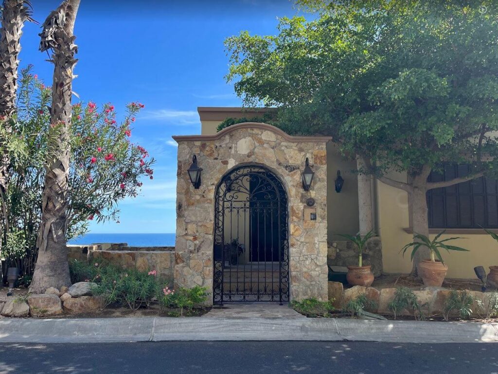 Cliff-Front Casa Nautilus, Cabo San Lucas, Cabo San Lucas, BS | Cabo San Lucas For Sale